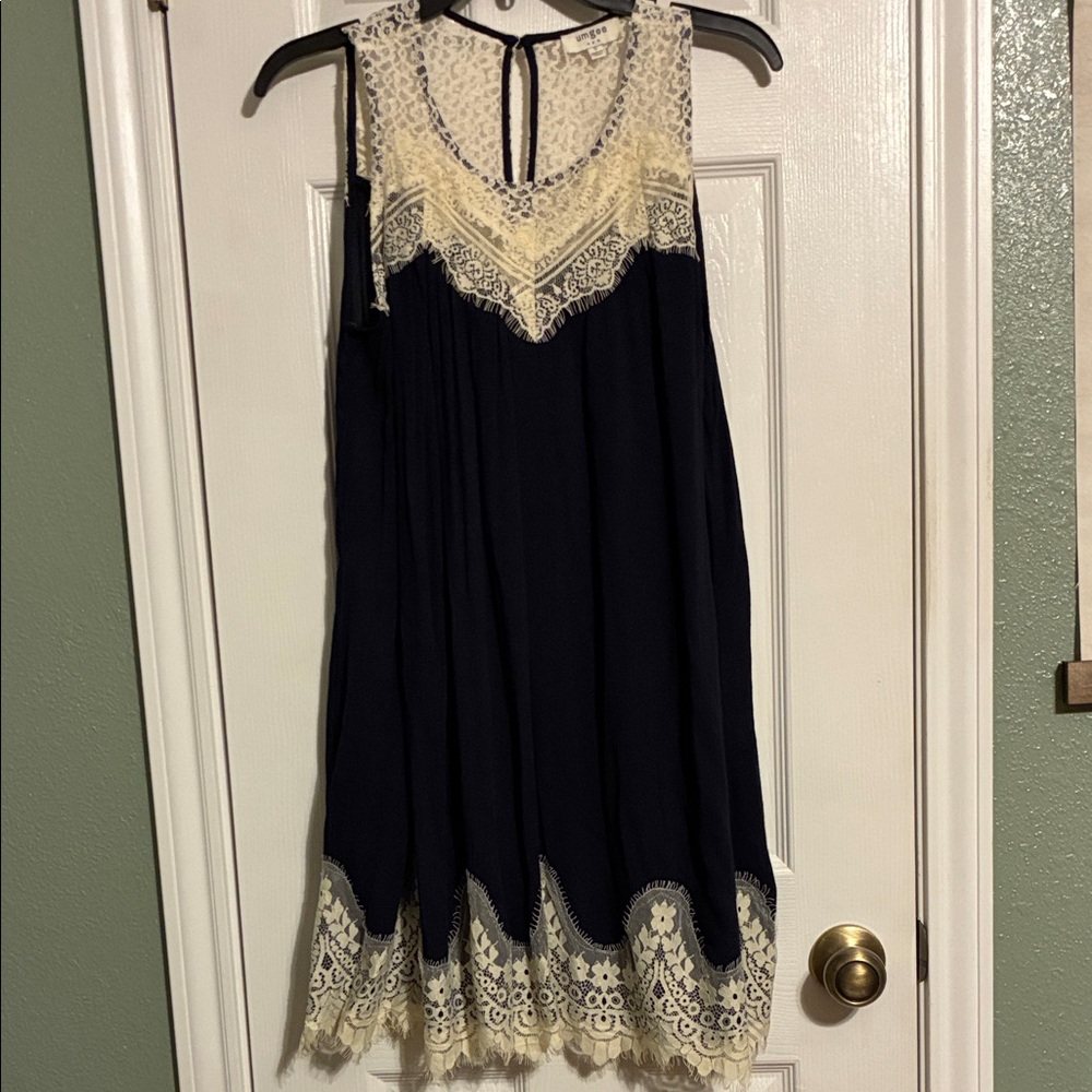 Umgee Navy and Cream Lace Dress